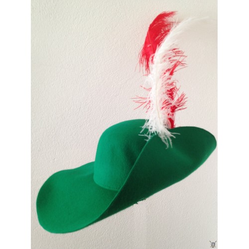 chapeau de mousquetaire vert