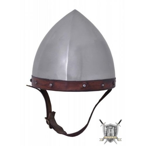 Casque d'archer médiéval