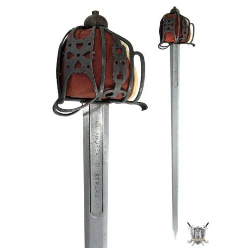 Epée écossaise à panier modèle antique acier trampé
