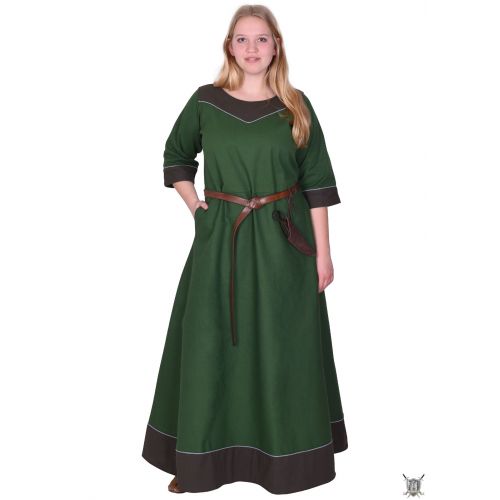 Robe médiévale soldée fin de série