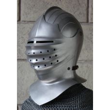 Heaume chevalier en r&eacute;sine 